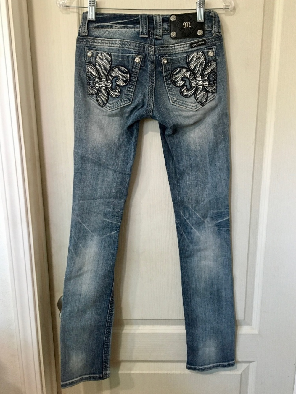 Y2K Miss Me Jeans Skinny/Straight Size 24 Low rise Light wash